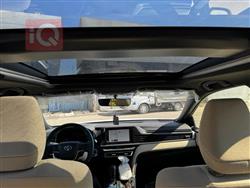 تۆیۆتا کامری